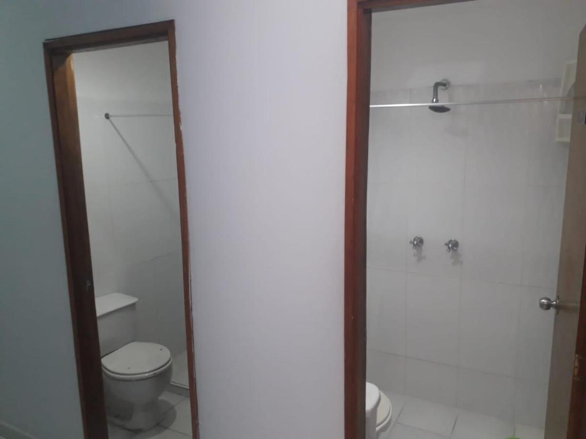 Hostal Komfort Medellín Buitenkant foto
