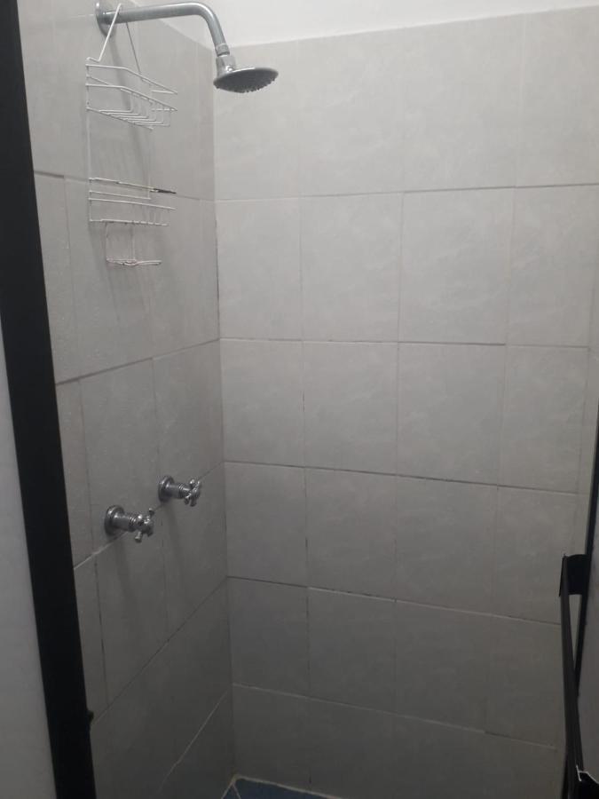 Hostal Komfort Medellín Buitenkant foto